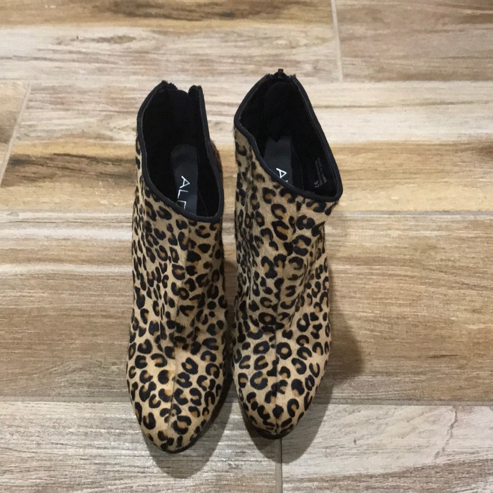 Aldo Animal Print Fur Suede Platform Bootie SZ 6.5